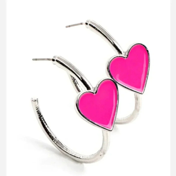 Silver Hoop Post Fashion Earrings with Pink Fushia Fedora Charm Heart - Picture 1 of 1